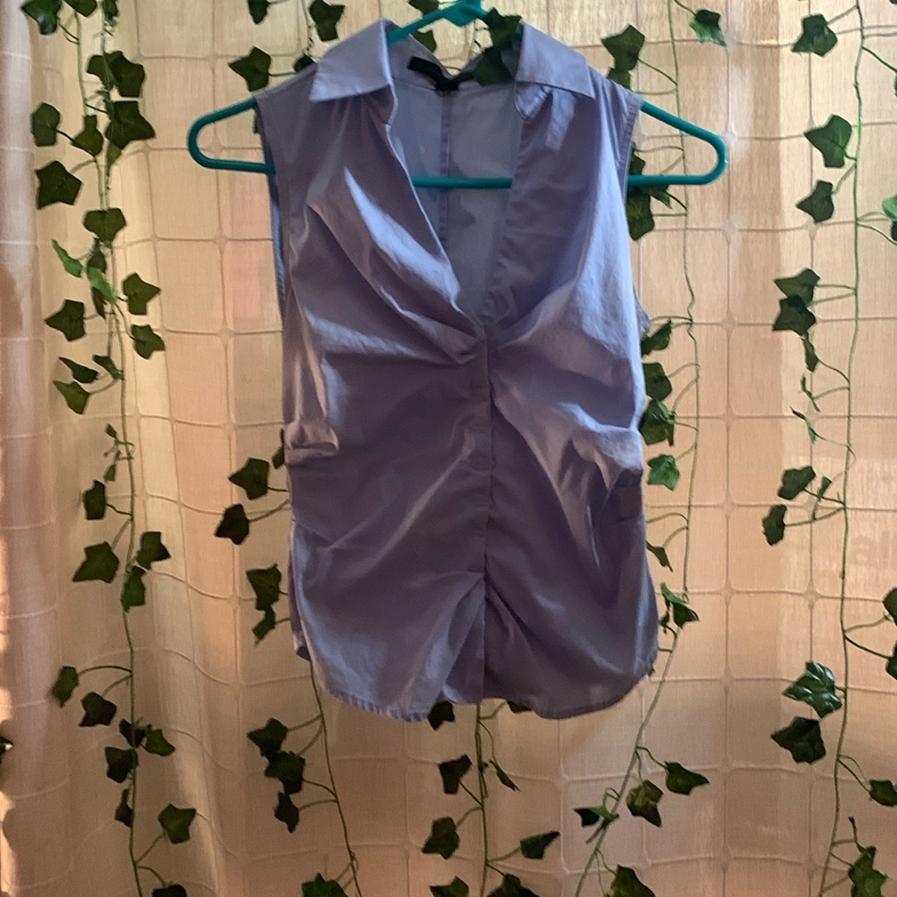 im selling this VINTAGE top